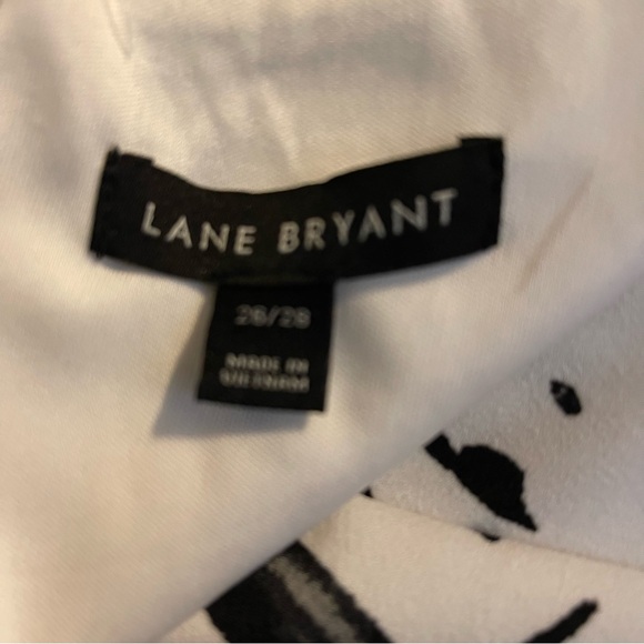 Lane Bryant Women’s Black White Skater Dress Size 26/28 - Picture 11 of 13